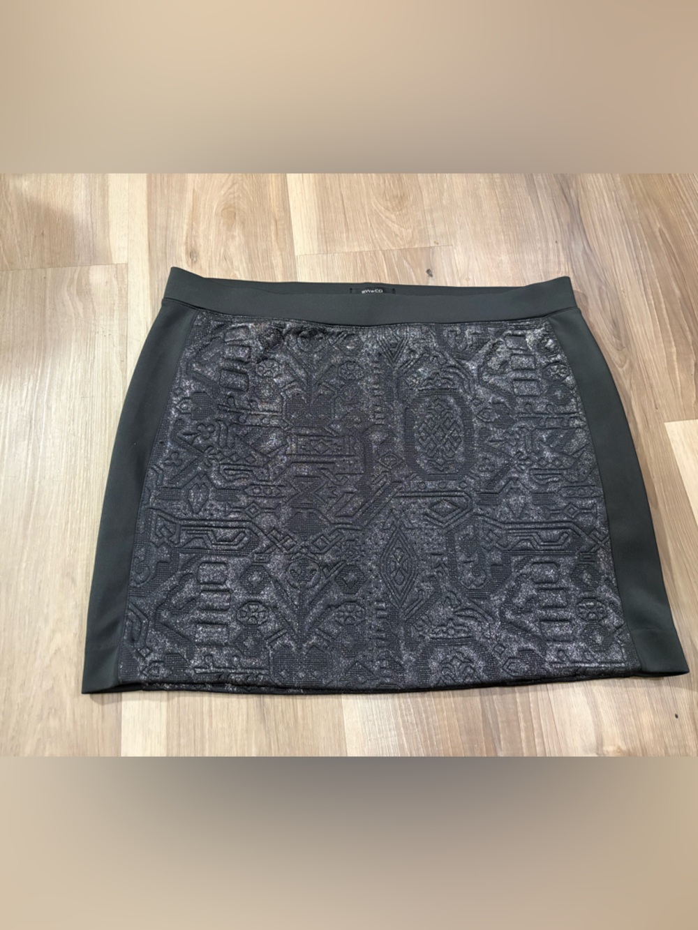 RW & Co Skirt - Size Large